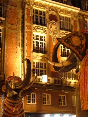 elephants dans les rues de lille