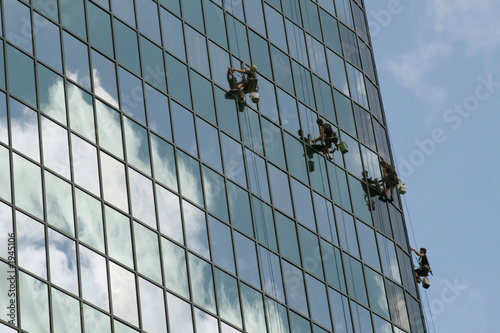 window cleaning team window cleaning team