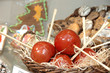 toffle apples on basket