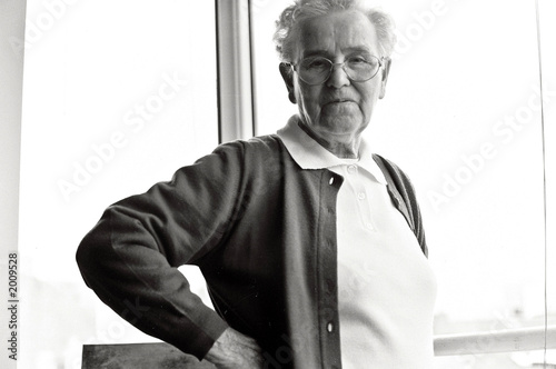 baie vitrée et portrait