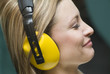 Foto: protection against noise. protection against noise.