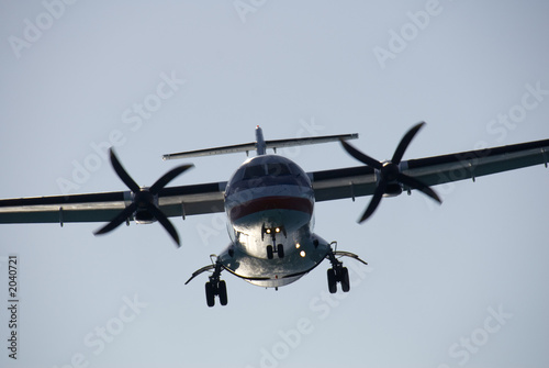 Photo: turboprop landing 1 turboprop landing 1