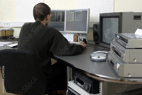 Photo: tv montage unit tv montage unit