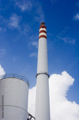 Leinwandbild Motiv industrial chimney