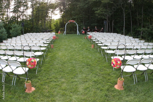 Wedding Ceremonies  Receptions on Outdoor Wedding Ceremony Location White Flower    Paul Retherford