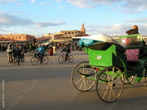 maroc, marrakech : place djema el fna
