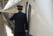 Photo en ligne au meilleur prix guard on train platform