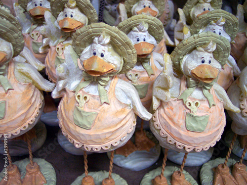 Photo: lady ducks lady ducks