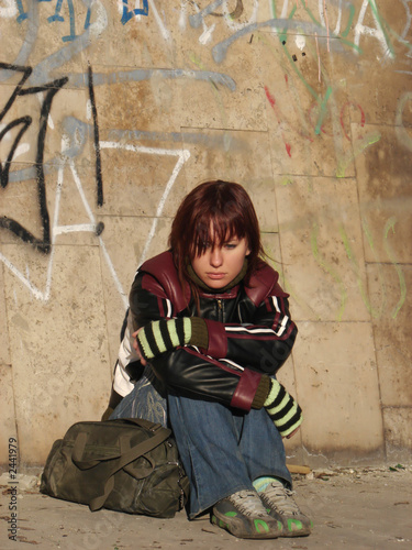Foto: runaway redhead girl runaway redhead girl