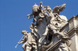 le haut de la fontaine de trévi