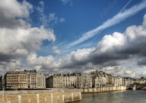 paris, je t'aime paris, je t'aime