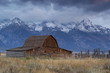 Foto: abandoned barn near the grand tetons abandoned barn near the grand tetons