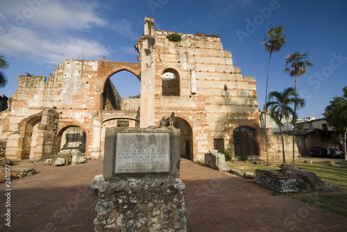 ruinas de hospital san nicolas de bari
