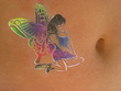 tatouage sur le ventre