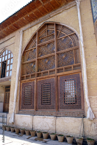 arc window in palace