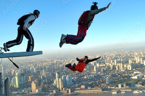 Photo: building base jump in shanghai building base jump in shanghai