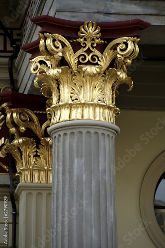 corinthian column corinthian column