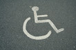 persoane cu handicap semn