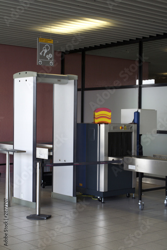 Photo: airport security airport security