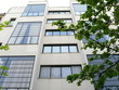 façade moderne ateliers artistes.