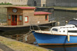 deux bateaux accostés