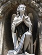 praying angel statue