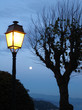 lampadaire et lune lampadaire et lune