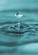 Foto: water drop and water rings water drop and water rings