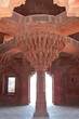 pillar with fine detailled sculptures, fatehpur sikri fortress,