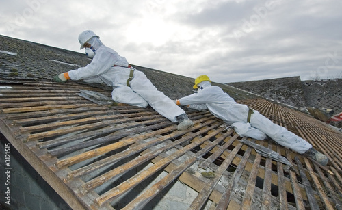 Photo : travaux de desamiantage, france travaux de desamiantage, france