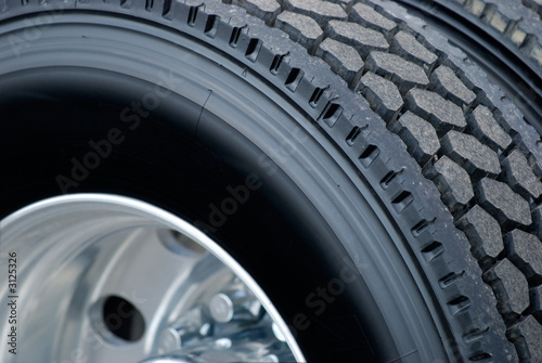 truck wheel truck wheel