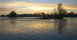 couché de soleil sur le fleuve