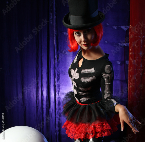 Photo: beautiful redhead performer beautiful redhead performer