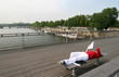 paris: student at the seine
