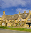 houses high street broadway cotswolds worcestershi