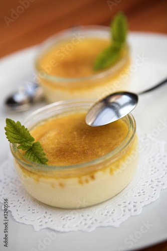 Photo: anyone for brulee? anyone for brulee?