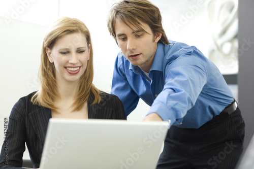workers share a computer