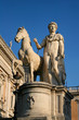 statue of castor