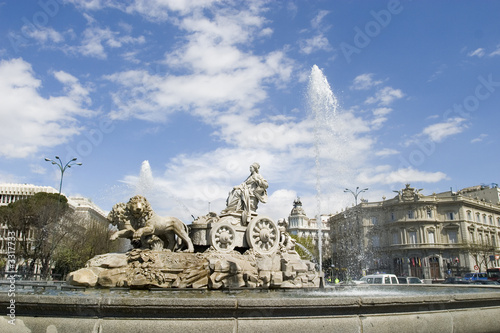 cibeles fountain at 60 degrees angle