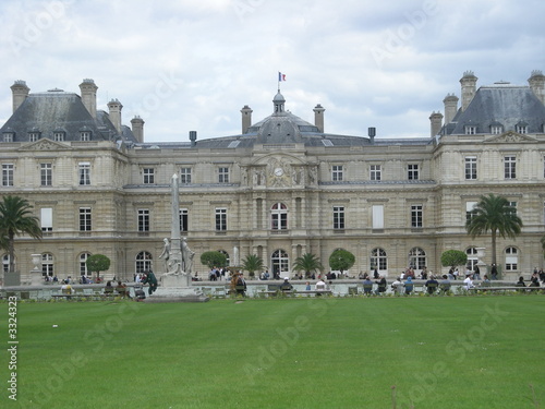 the palace at the luxembourg gardens