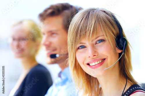 how can i help you?