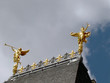 parlement statues