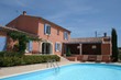 maison et piscine