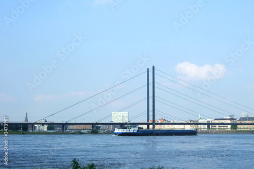 Düsseldorfer Rheinbrücke Düsseldorfer Rheinbrücke