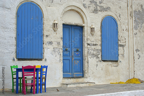 Colors in Andros