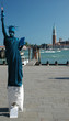 statue