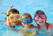 Image : swimmers in pool