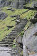 gewundene alte Steintreppe