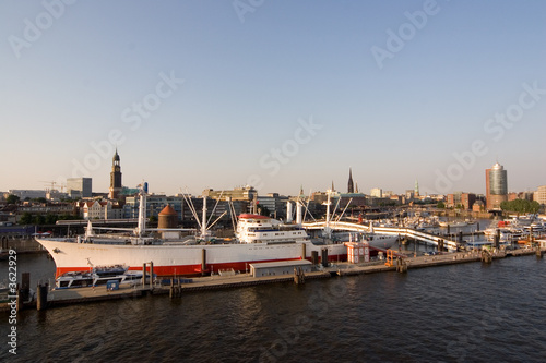 Hamburg Landungsbrücken Hamburg Landungsbrücken