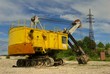 Heavy excavator